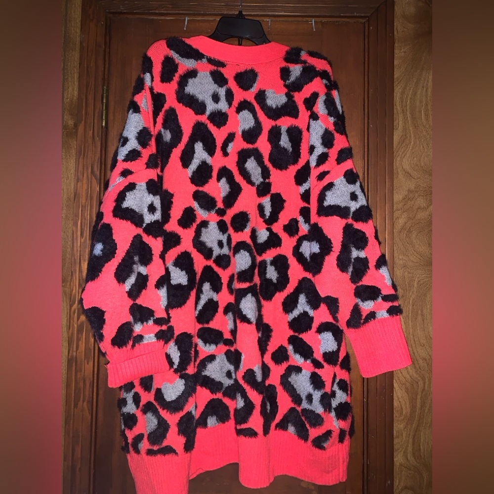 Torrid Leopard Print Sweater - Pink and Black Plus Size 4 - Picture 2 of 9